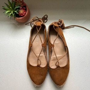 Wrap up espadrille flat size 8.